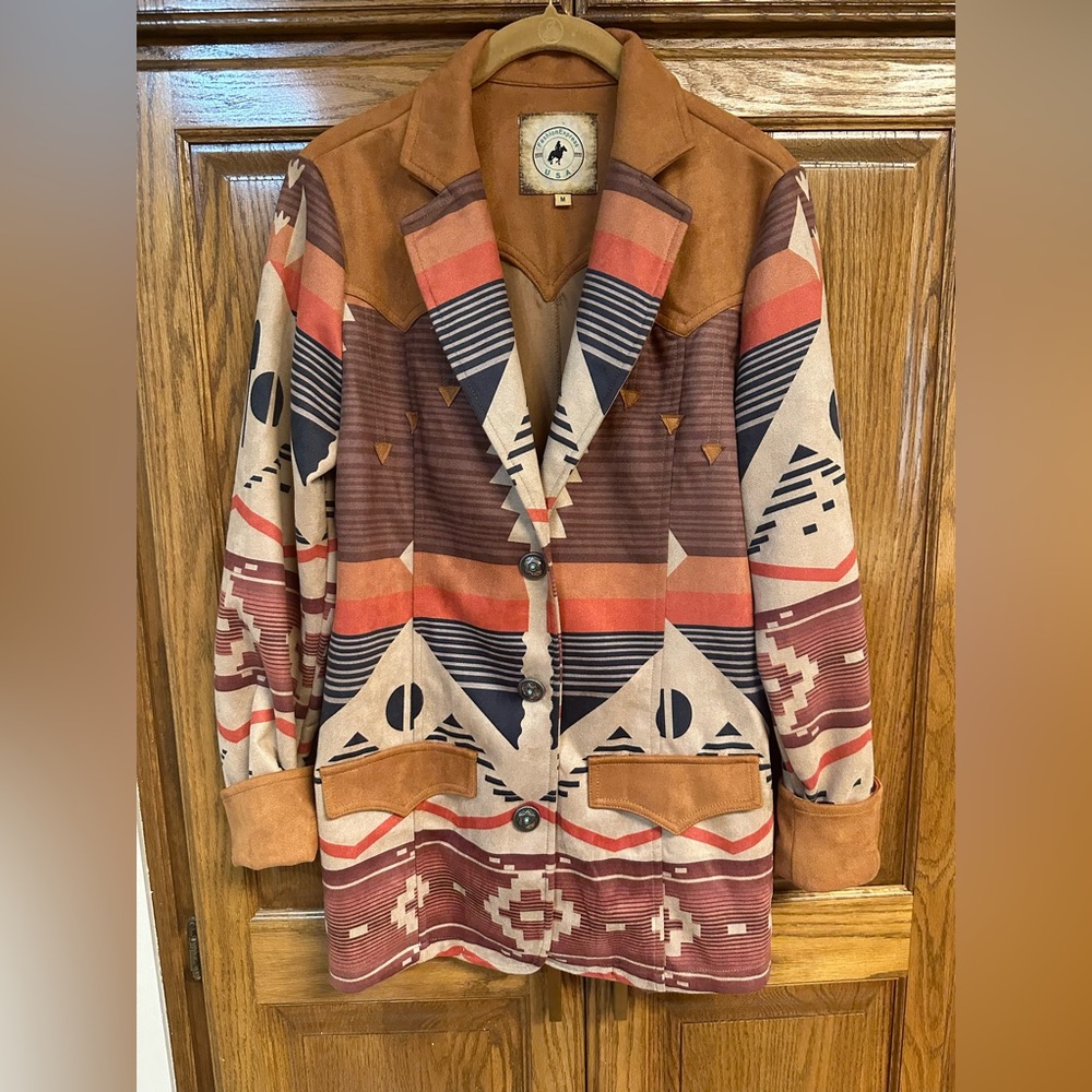Like New Boutique Faux Suede Western Blazer  Size Medium. Worn once. Nice Detail